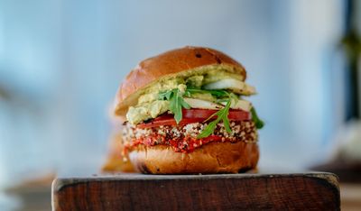 Hamburguesa y embutido vegetal